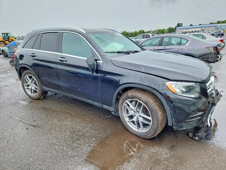 2017 MERCEDES-BENZ GLC 300 4MATIC 4