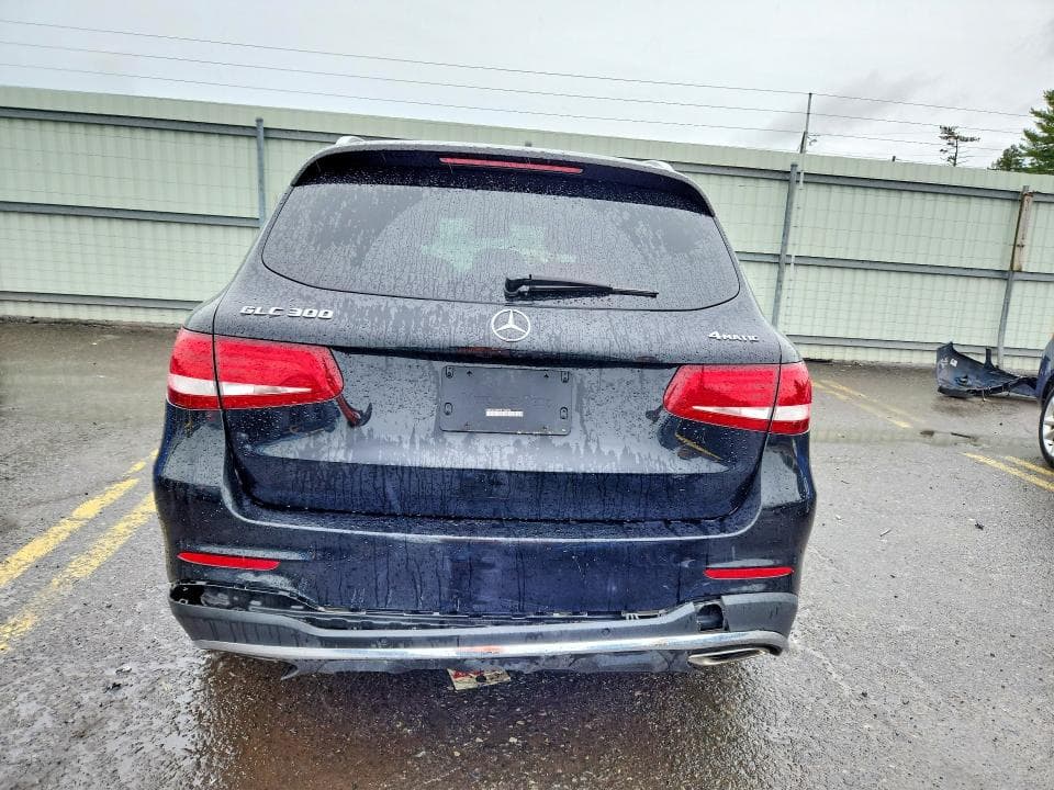 2017 MERCEDES-BENZ GLC 300 4MATIC 6