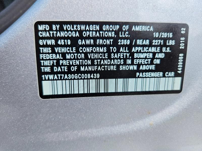 2016 VOLKSWAGEN PASSAT S 13