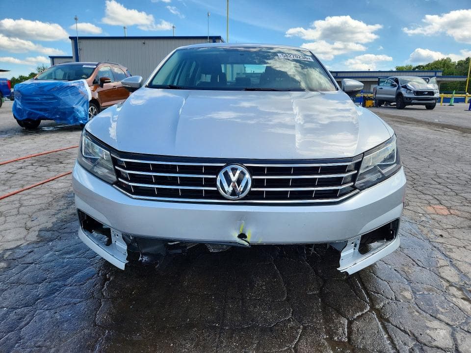 2016 VOLKSWAGEN PASSAT S 5