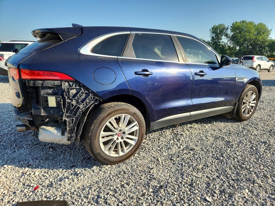 2017 JAGUAR F-PACE PRESTIGE 3