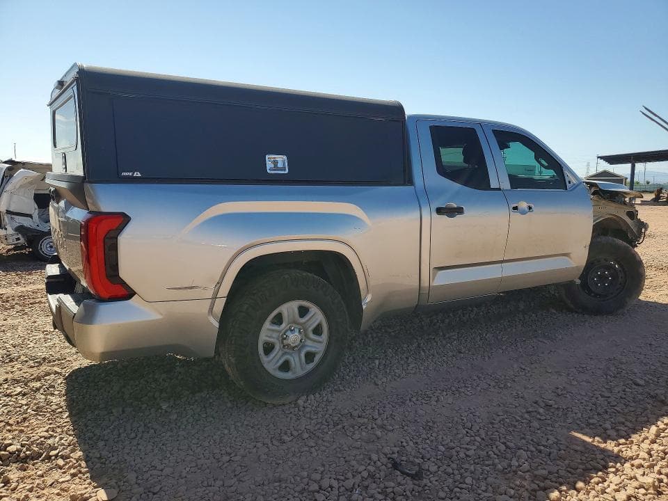 2024 TOYOTA TUNDRA SR 3