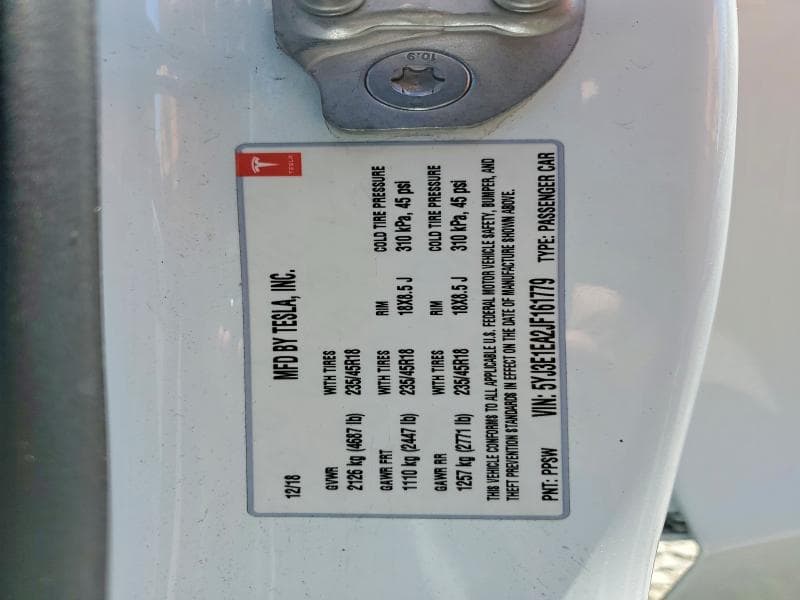 2018 TESLA MODEL 3 13