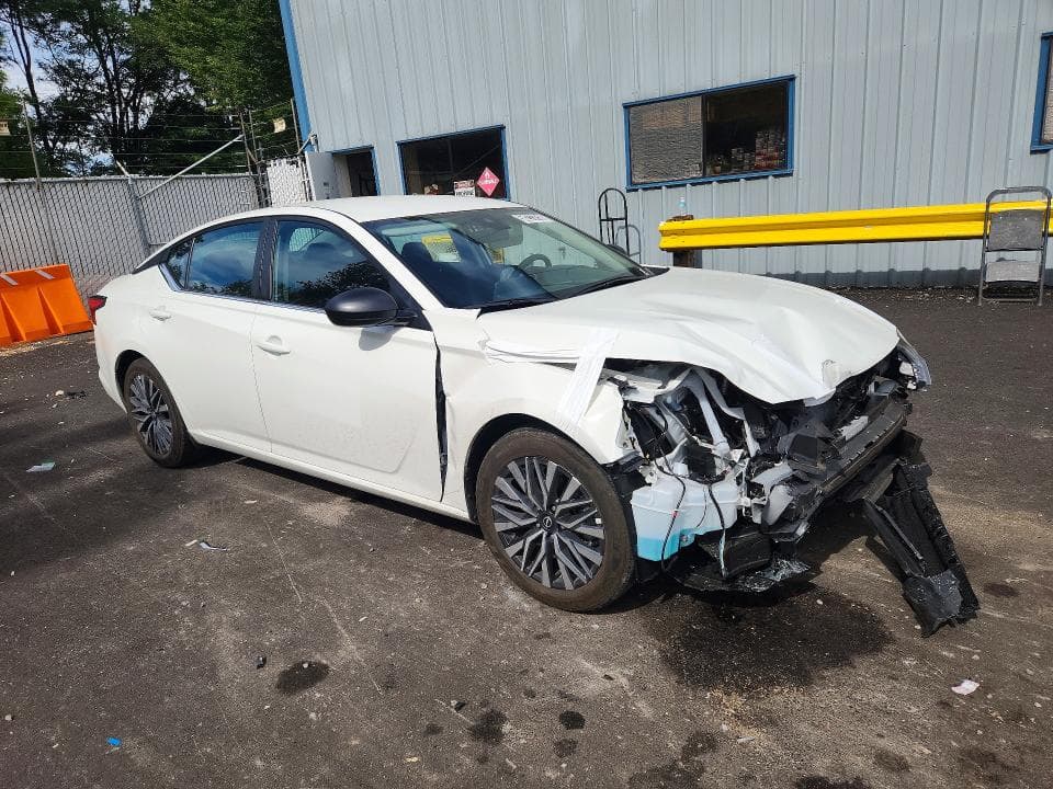 2026 NISSAN ALTIMA SV 4