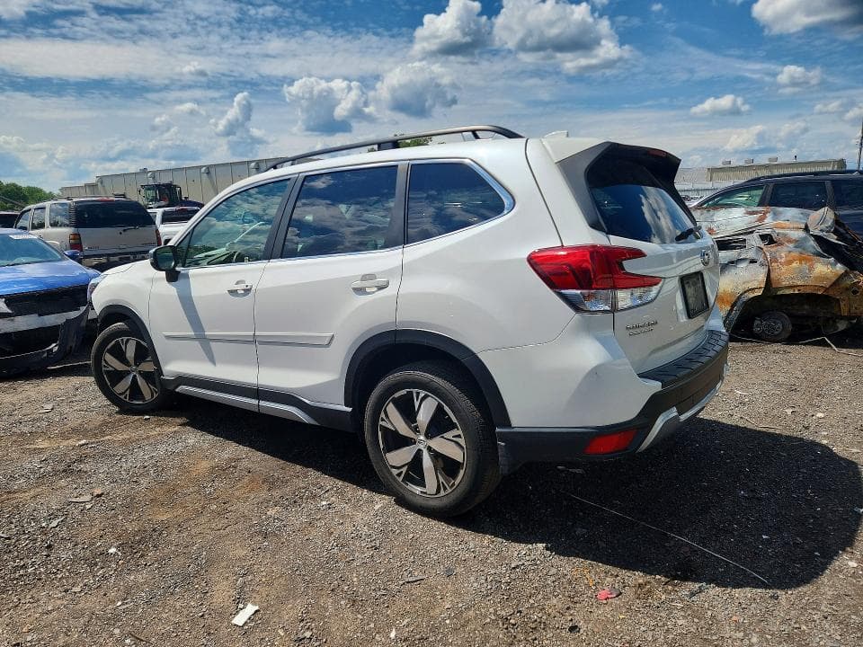 2021 SUBARU FORESTER TOURING 2