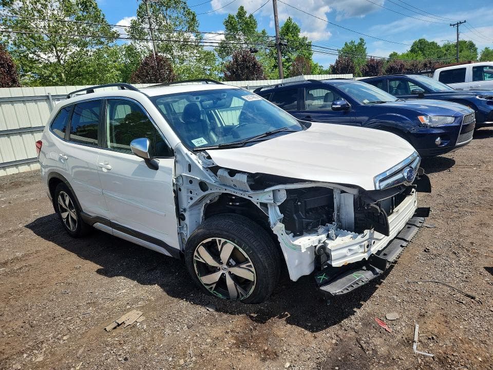 2021 SUBARU FORESTER TOURING 4