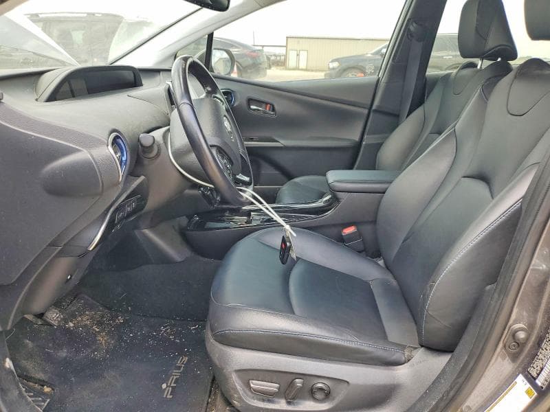 2021 TOYOTA PRIUS LIMITED 7