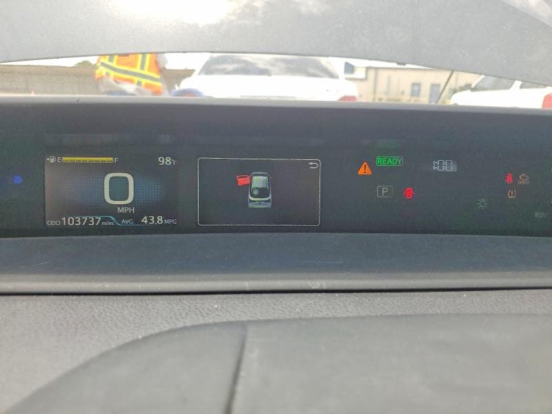 2021 TOYOTA PRIUS LIMITED 9