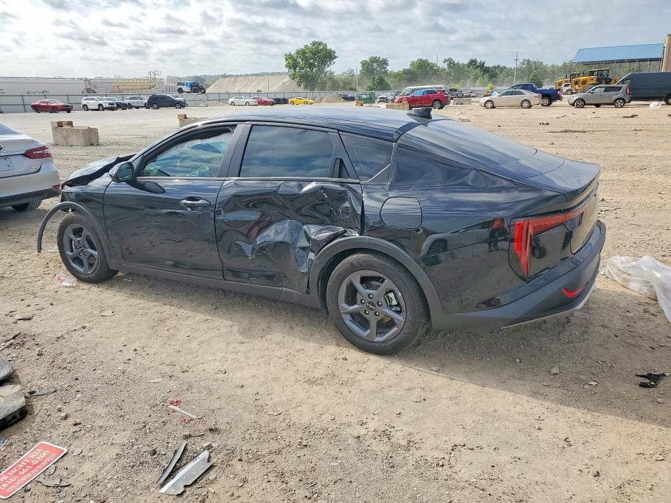 2025 KIA K4 LXS 2