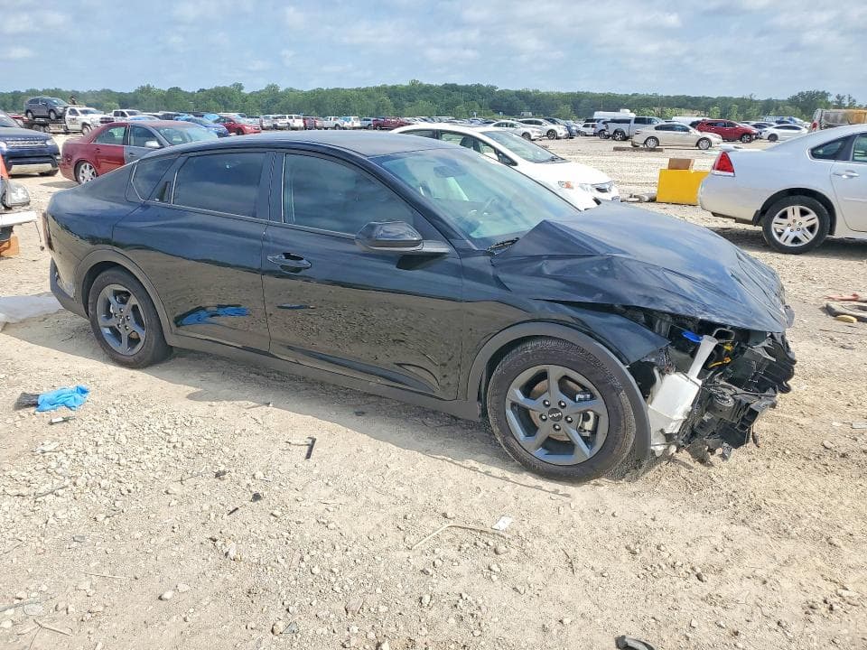 2025 KIA K4 LXS 4
