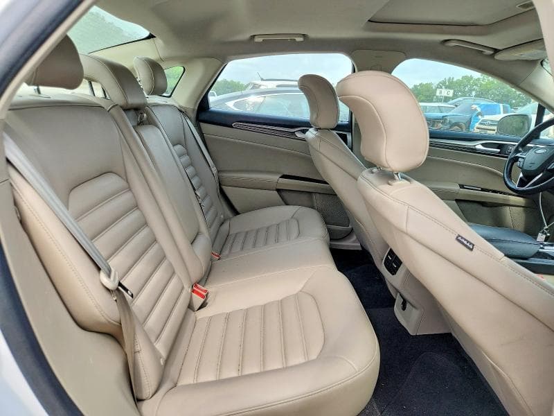 2019 FORD FUSION SEL 10
