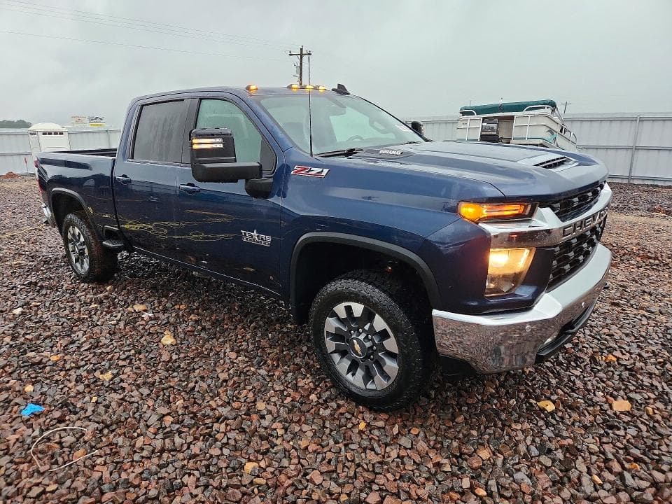 2021 CHEVROLET SILVERADO K2500 HEAVY DUTY LT 4