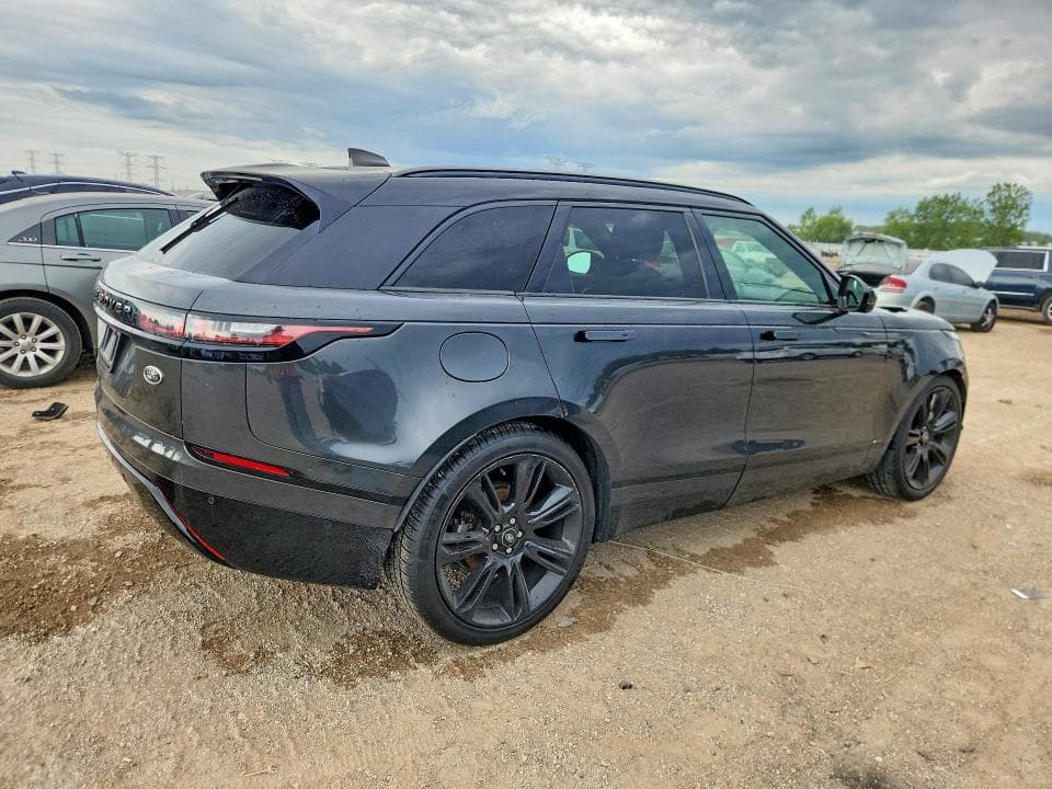 2021 LAND ROVER RANGE ROVER VELAR R-DYNAMIC S 3