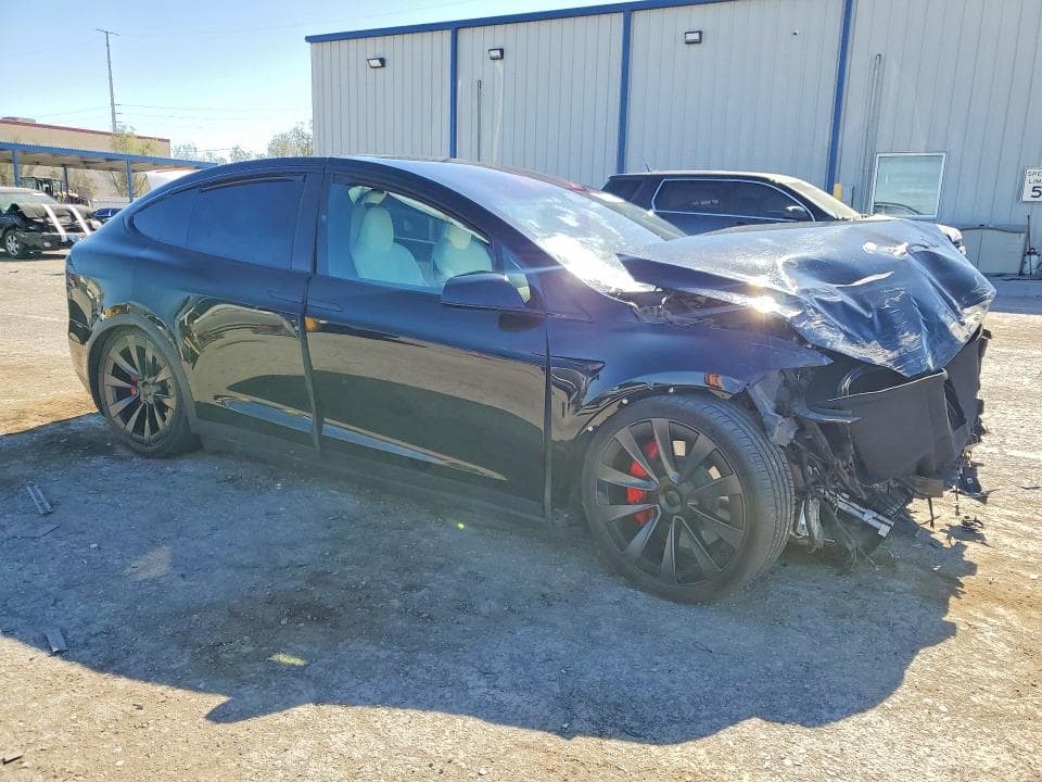2023 TESLA MODEL X 4
