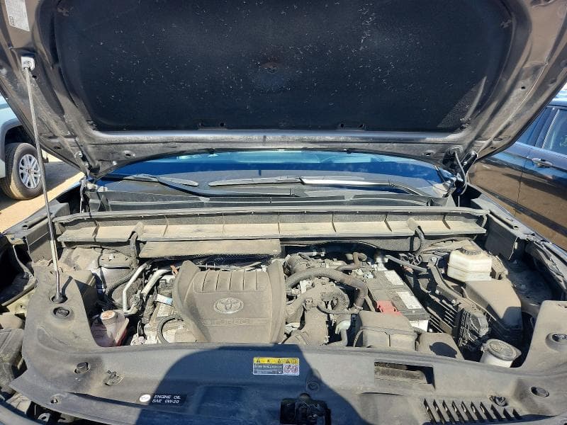 2024 TOYOTA HIGHLANDER PLATINUM 12