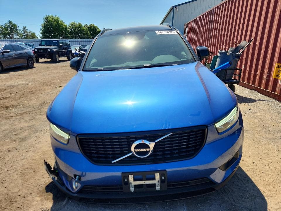 2021 VOLVO XC40 T5 R-DESIGN 5