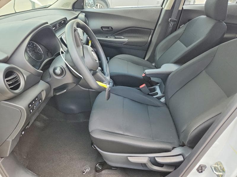 2025 NISSAN KICKS PLAY S S 7