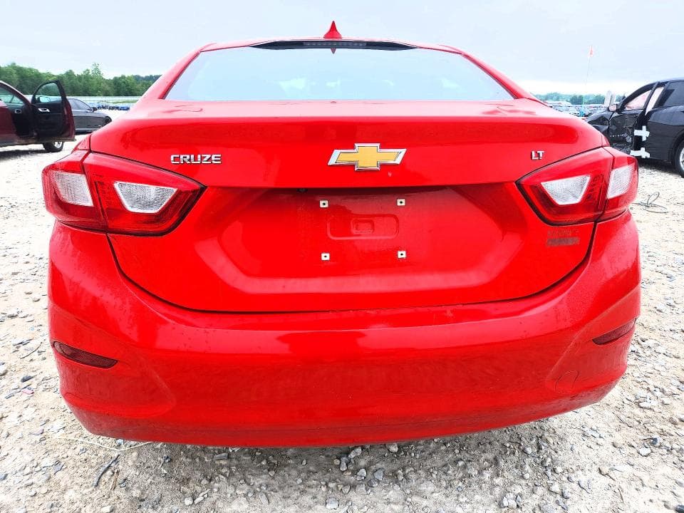 2017 CHEVROLET CRUZE LT 6