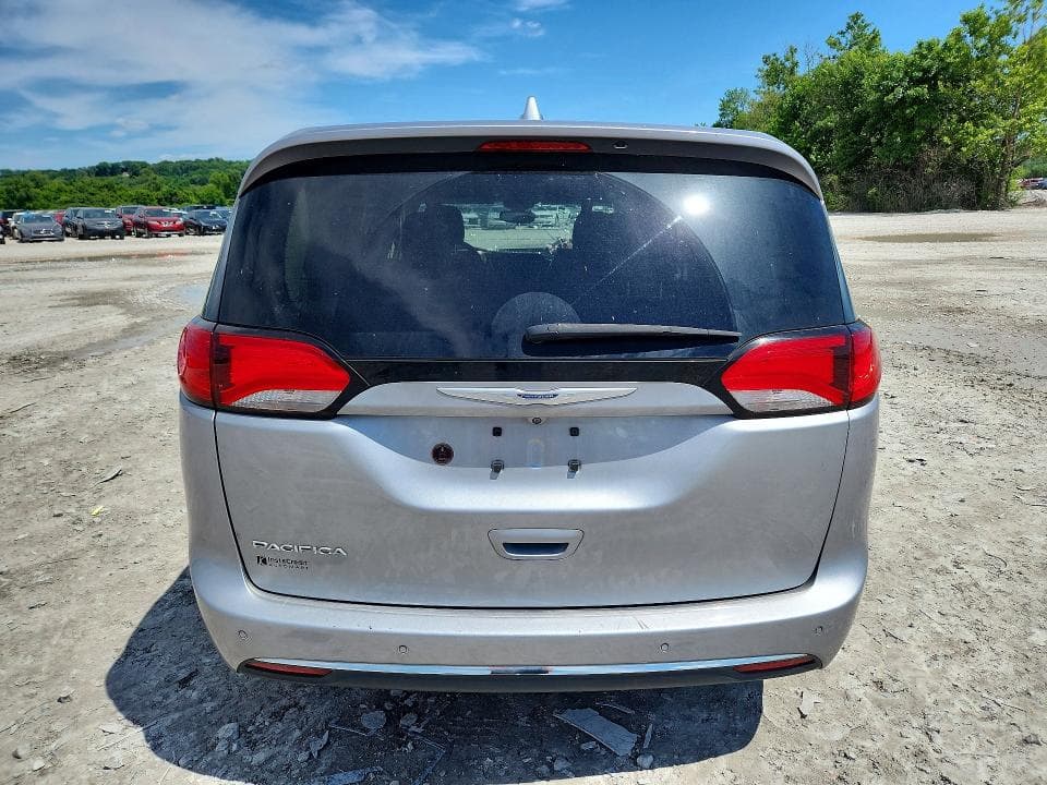 2018 CHRYSLER PACIFICA TOURING PLUS 6