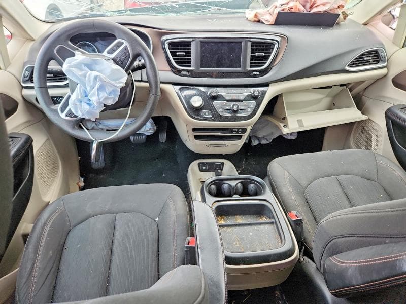 2018 CHRYSLER PACIFICA TOURING PLUS 8