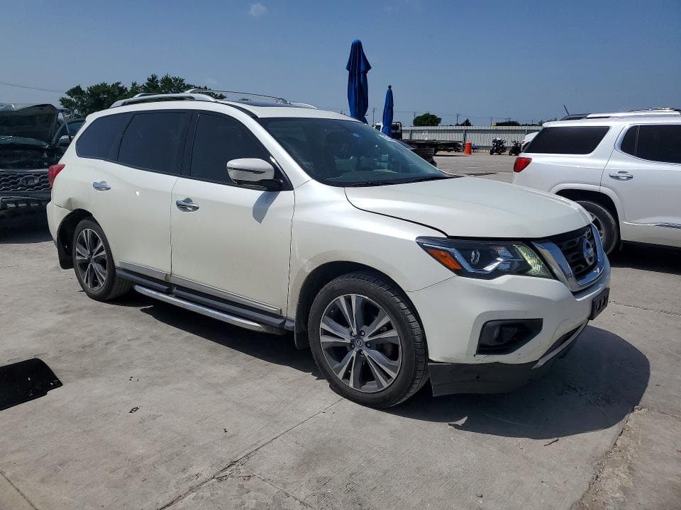 2019 NISSAN PATHFINDER PLATINUM PLATINUM 4