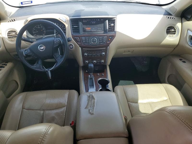 2019 NISSAN PATHFINDER PLATINUM PLATINUM 8