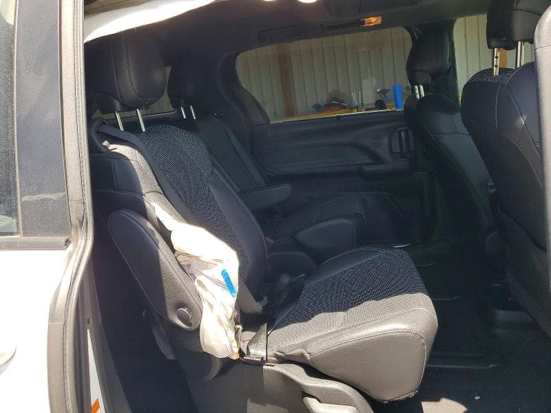 2023 TOYOTA SIENNA 25TH ANNIVERSARY EDITION 25TH ANNIVERSARY EDITION 11