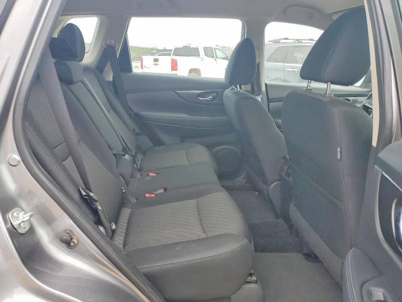 2018 NISSAN ROGUE S 10