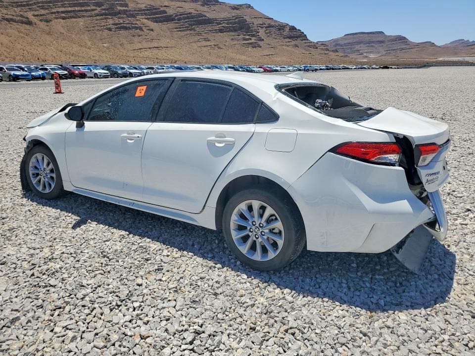 2022 TOYOTA COROLLA LE 2