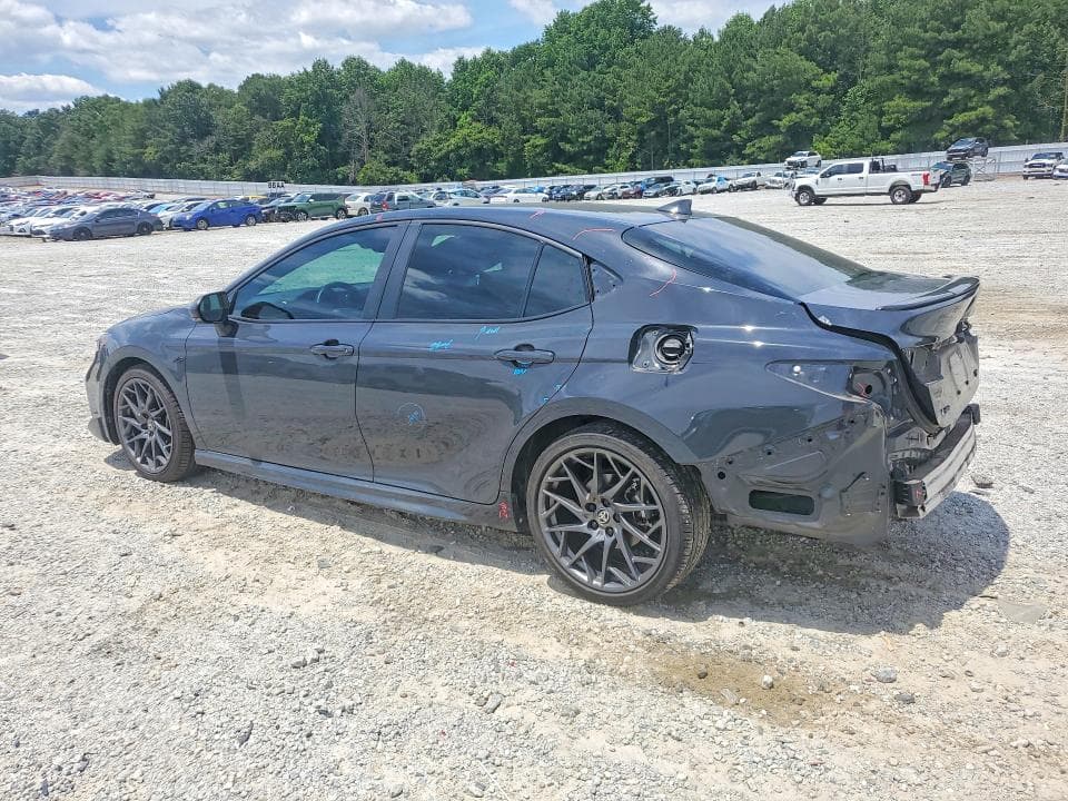 2025 TOYOTA CAMRY SE 2