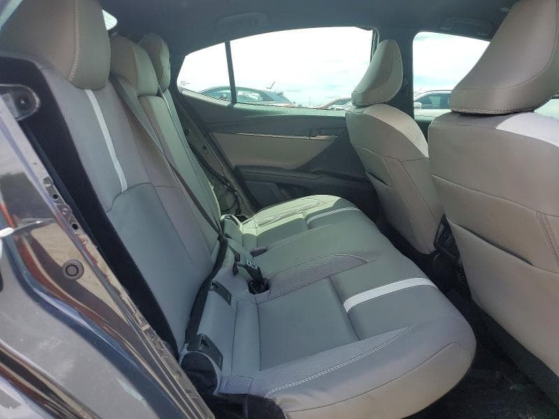 2025 TOYOTA CAMRY SE 10