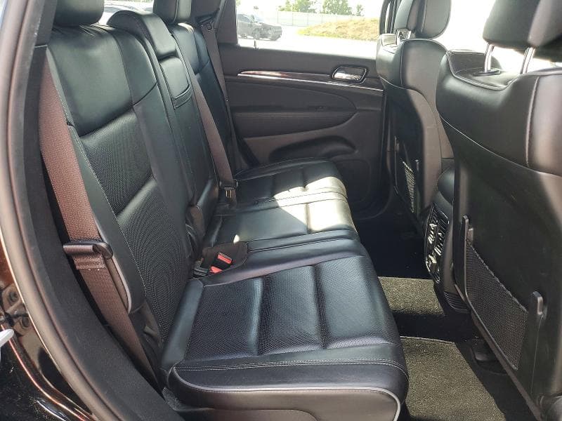 2019 JEEP GRAND CHEROKEE OVERLAND 10
