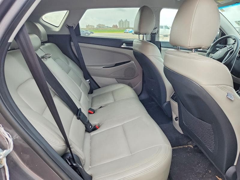 2020 HYUNDAI TUCSON SEL 10