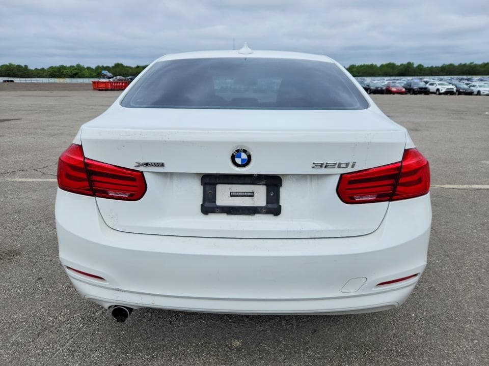 2018 BMW 320 XI 6