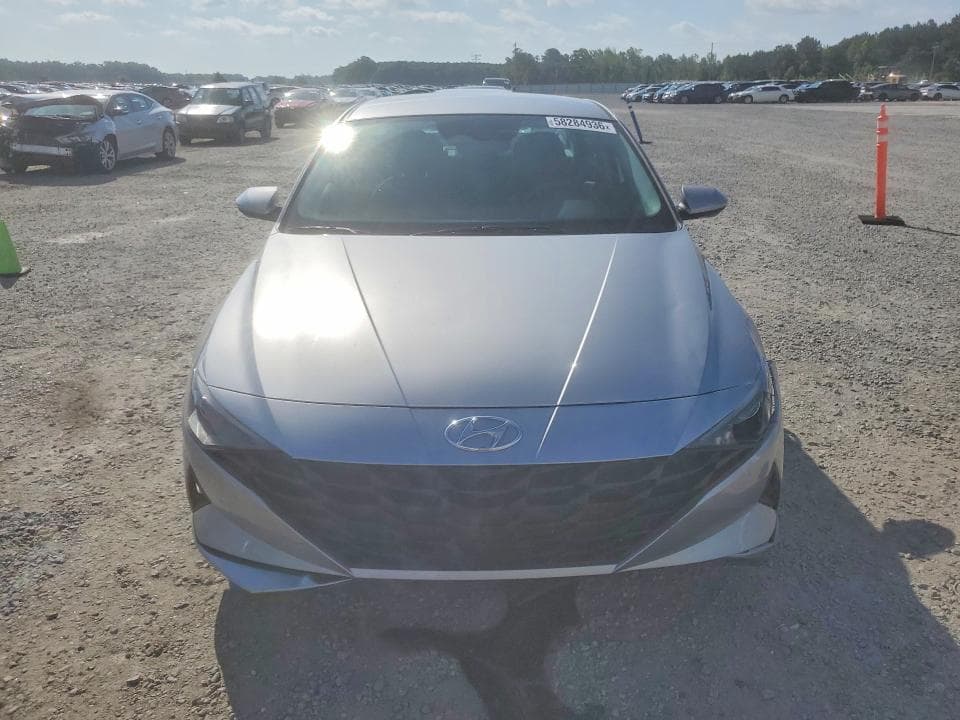 2022 HYUNDAI ELANTRA SEL 5