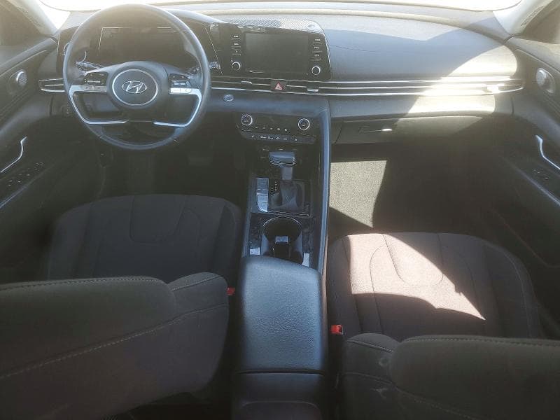 2022 HYUNDAI ELANTRA SEL 8