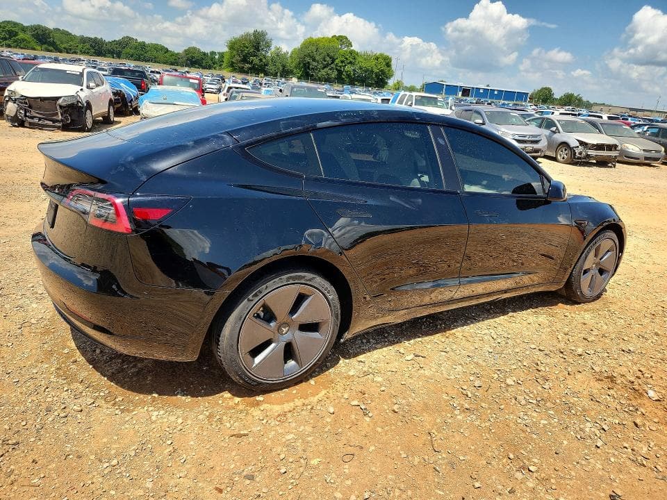 2023 TESLA MODEL 3 3