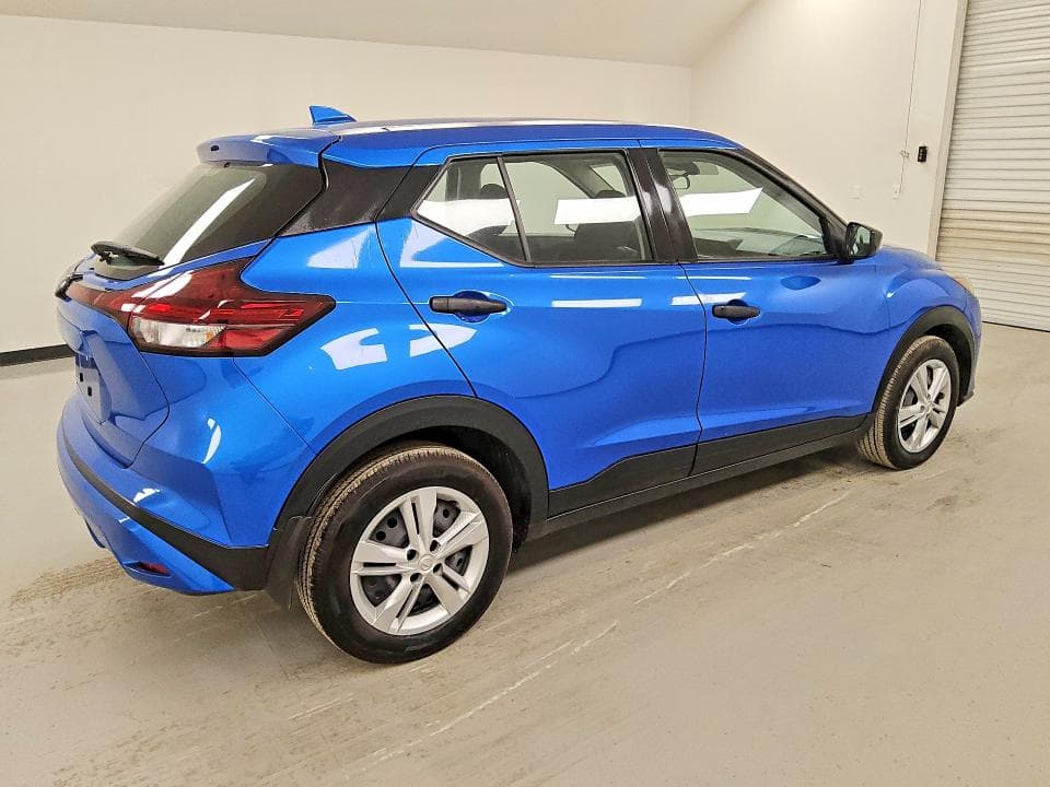 2024 NISSAN KICKS S 3