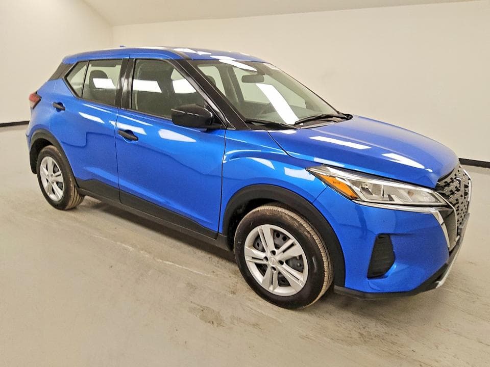 2024 NISSAN KICKS S 4