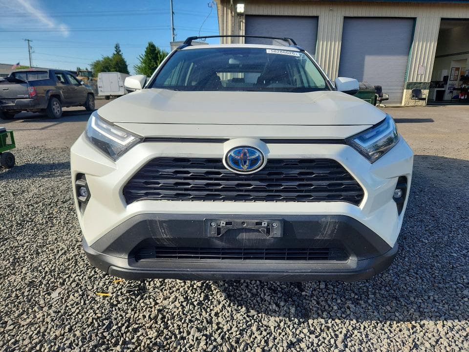 2022 TOYOTA RAV4 XLE PREMIUM XLE PREMIUM 5