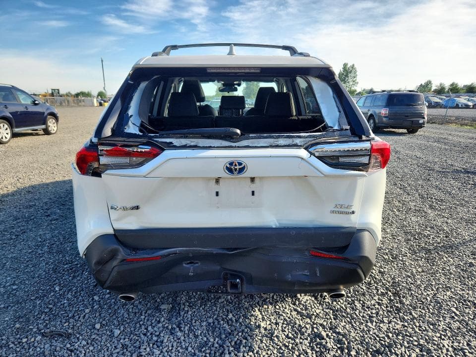 2022 TOYOTA RAV4 XLE PREMIUM XLE PREMIUM 6