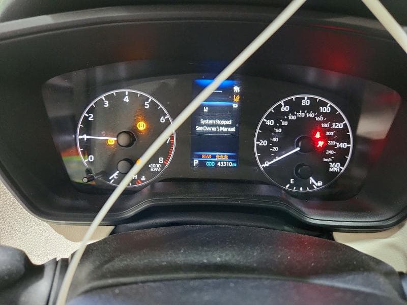 2025 TOYOTA COROLLA LE 9