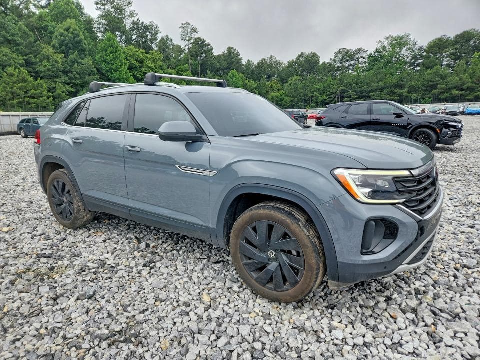 2024 VOLKSWAGEN ATLAS CROSS SPORT SE 4