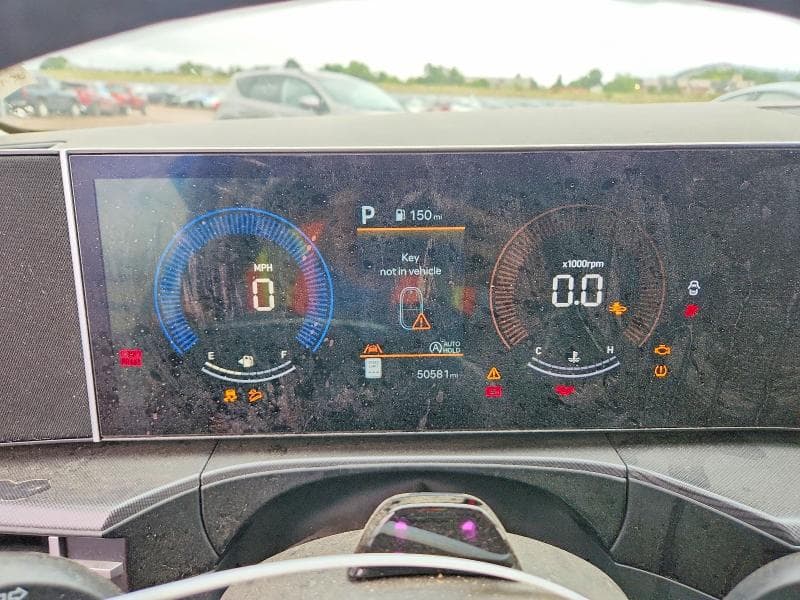 2024 HYUNDAI SANTA FE SEL SEL 9