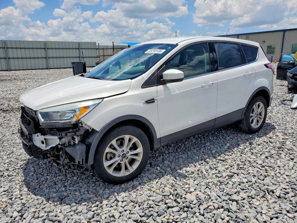 2017 FORD ESCAPE SE - 1