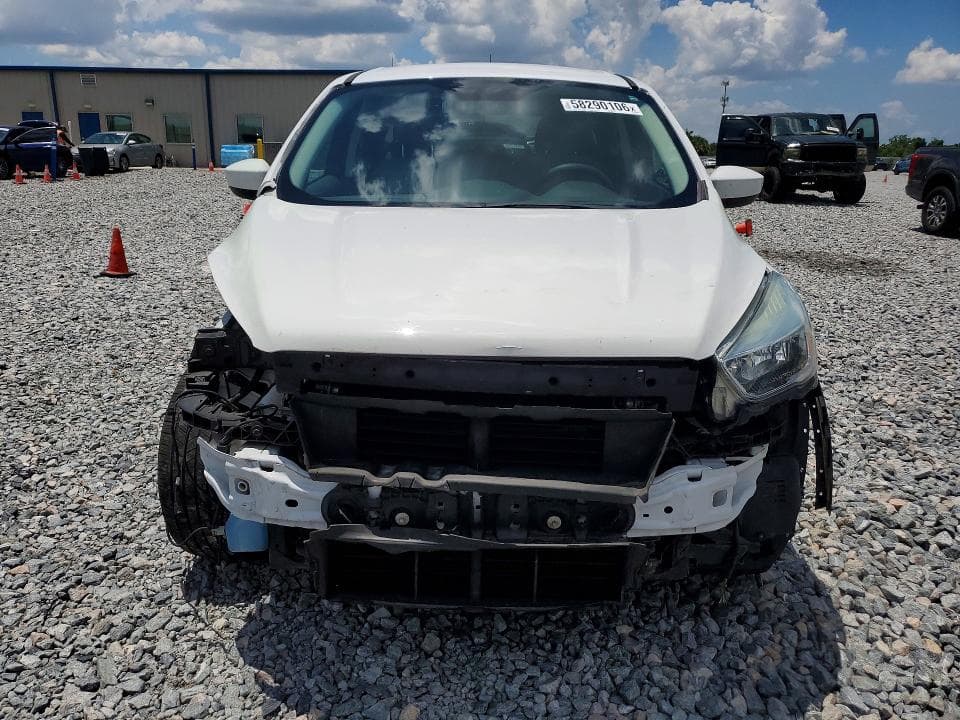 2017 FORD ESCAPE SE 5