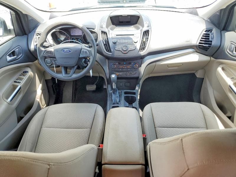 2017 FORD ESCAPE SE 8