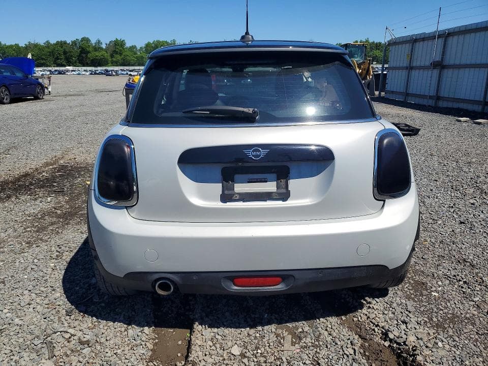 2020 MINI COOPER 6
