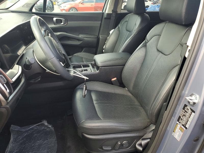 2025 KIA SORENTO S 7