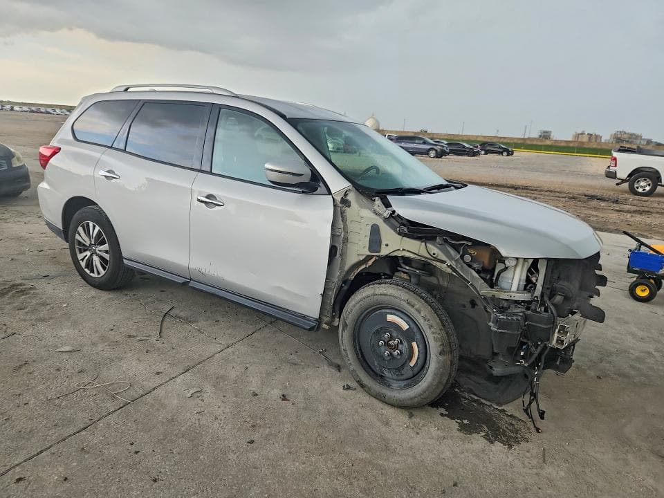 2019 NISSAN PATHFINDER SV 4